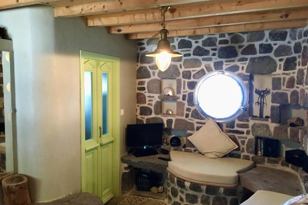 Poseidon House Villa Mandrákion Eksteriør bilde
